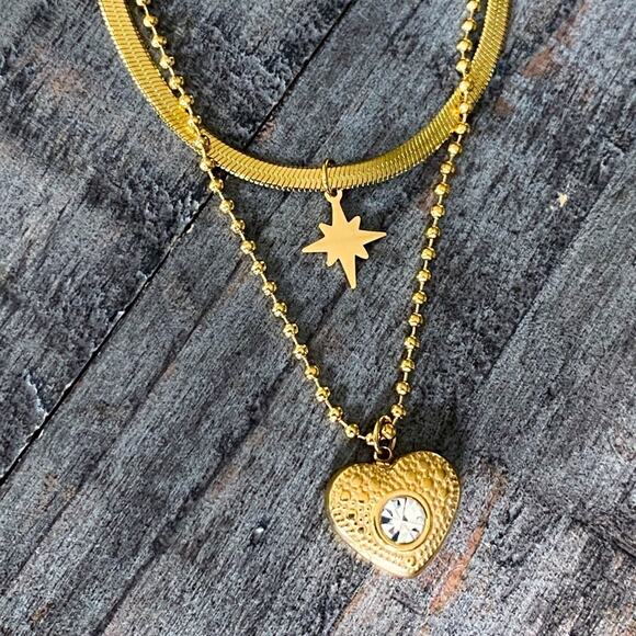 NEW Gold Heart & Star Double Layered Necklace - Picture 8 of 10